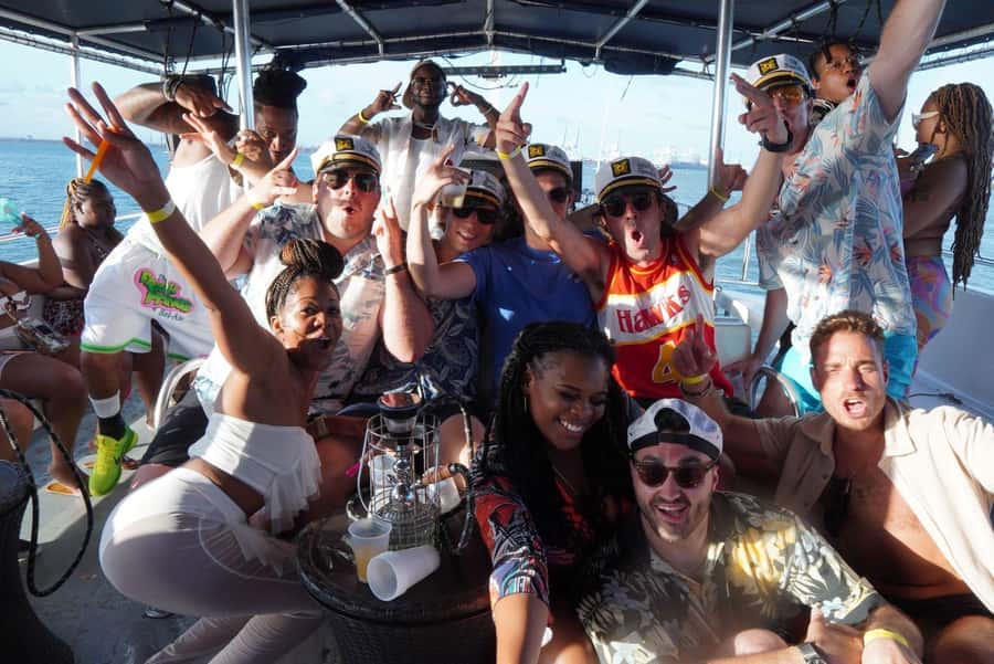 #1 All inclusive Hip Hop Boat Party in Miami - A 3-Hour Party Cruise Through Biscayne Bay