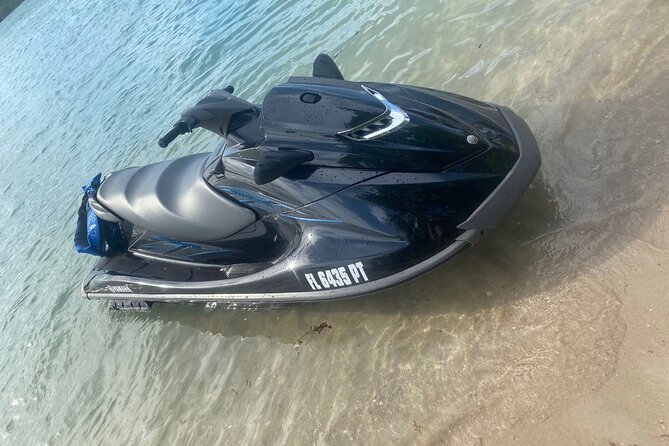 1-Hour Jet ski Ride in Miami, Florida - The 2000-Foot Freestyle Zone for Your Own Pace