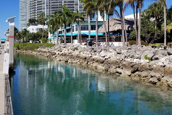 24 Ft Miami Bay: Private Boat, Gas Included , 6 people, Captained - What Your Day Looks Like on the Water: Cruising, Skyline Views, and Optional Anchors