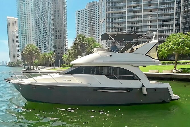 4-Hour 42 Meridian Yacht Rental with Captain in Miami Florida - Your Captain and the Freedom to Pick the Route