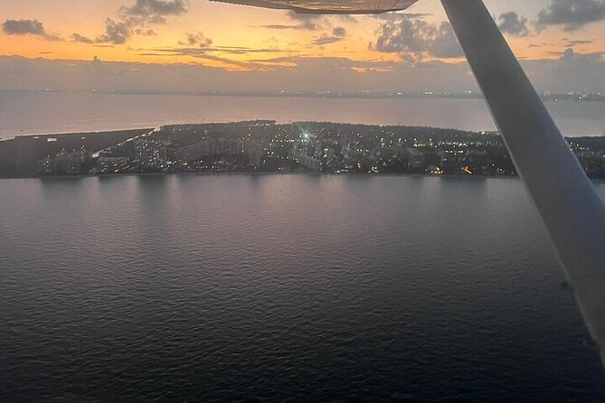 45-Minute Miami Beach Sunset Breathtaking Flight Tour - Biscayne Bay, Key Biscayne, and the islands: the water geography payoff