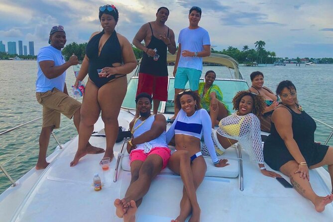 50ft Luxury Yacht Tour in Miami Beach Captain, Fun & Party! - Who should book this yacht tour