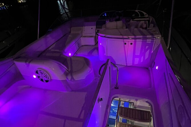 50ft Miller Blue | Miami Yacht Rental | 3 to 6 Hours | 13 Ppl - Stop 1: the celebrity-home neighborhood views