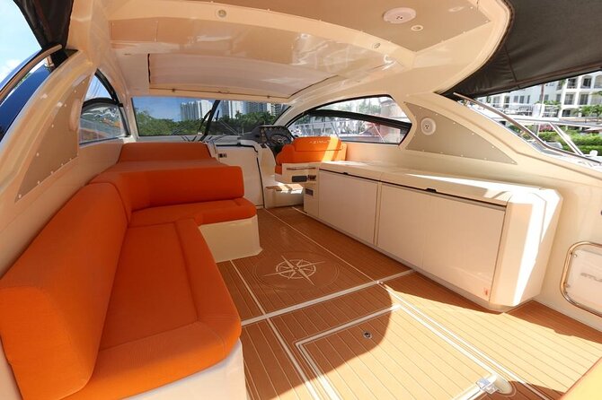 52' Azimut Yacht Charter - From the Dock: What It’s Like to Start on a 52 Azimut