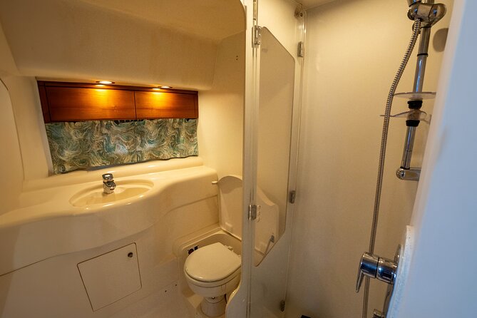 70ft + Free Hour | Miami Yacht Rental | 3 to 8 Hours | 13 ppl - Should You Book This Miami Yacht Rental?