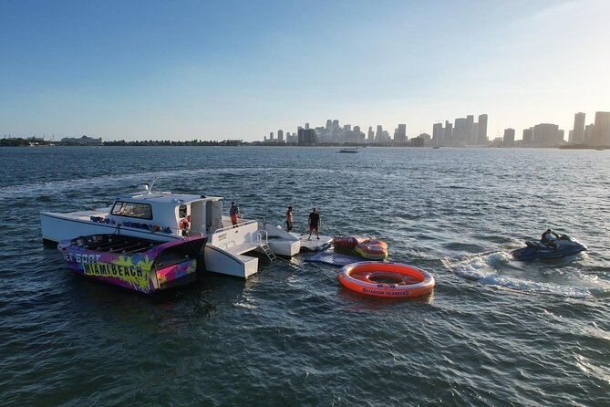 Aquatic Adventure: Boat Tour with Jetskis, Tubing, and Open Bar - Drinks and snacks: what is included, what to expect