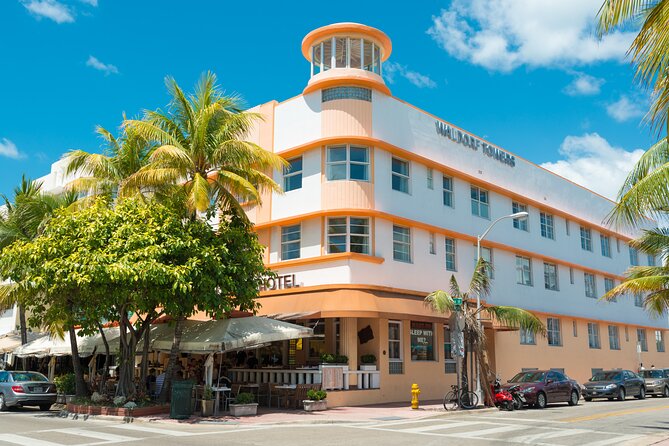 Award-winning Art Deco & History Walking Tour in Miami Beach - Price and time: is $49 worth it for a 2.5-hour walk?