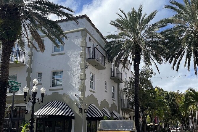 Best of Miami Beach Top Sights & Hidden Gems Walk + Trolley Tour - Versace Mansion area for major photos, with admission handled your way