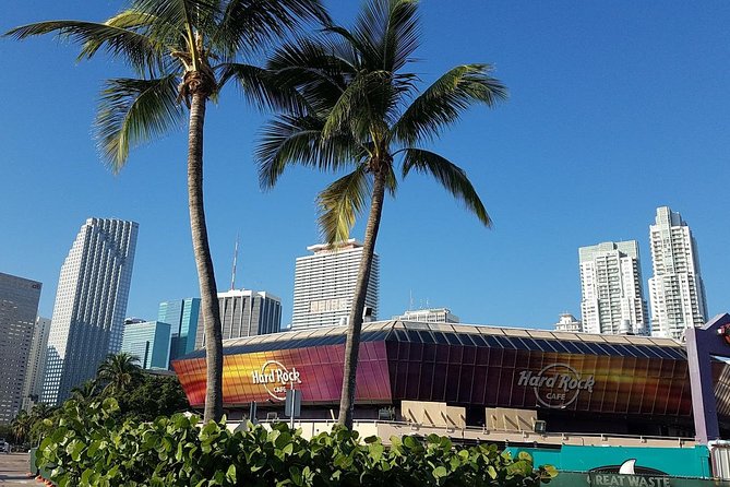 Biscayne Bay and Celebrity Island Homes Boat Tour 90 Minute - Seats, Decks, and Photo Spots: How to Avoid Regret