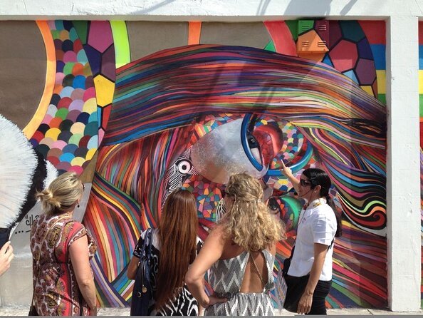 Classic Car Tour of Miami Beach, Wynwood and Little Havana - Cruising Miami Beach’s Famous Avenue for the Big Picture