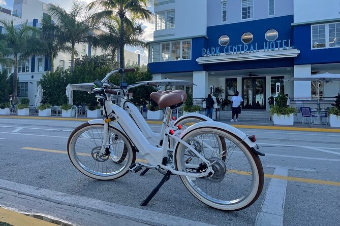 Electric Bike Rental Miami Beach - Meeting at 1401 Washington Ave, Then Getting Rolling Fast