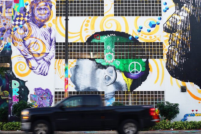 Explore Wynwood with local artist - What a Maximum of 20 People Means on the Sidewalk