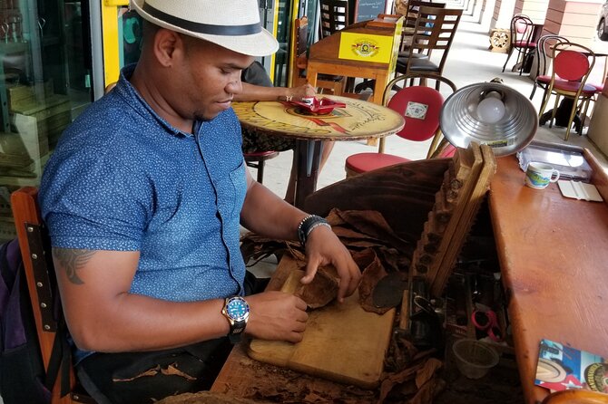 Express Little Havana & Cuban Culture Walking Tour in Miami - How to prep, so the walk stays comfortable and fun