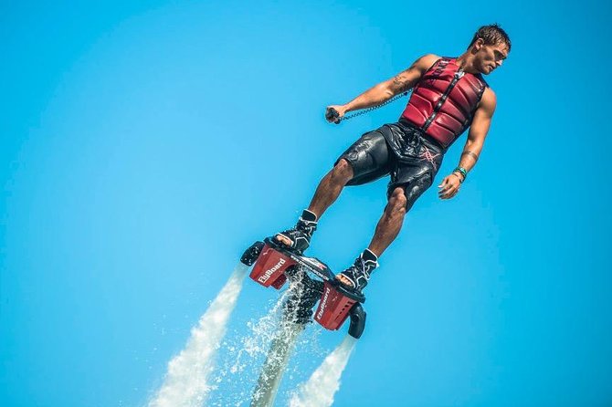 Flyboarding with Miami Watersports - Your first real moment: the Pan American Dr dock setup