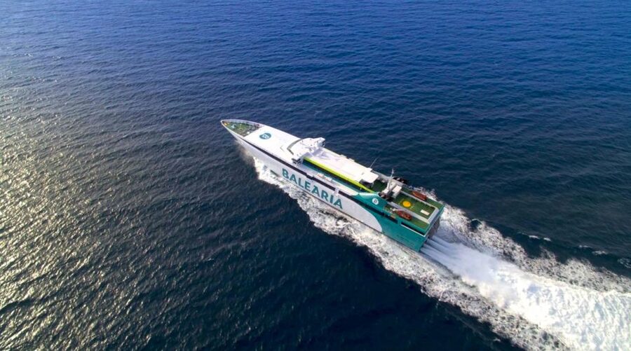 From Miami: Bimini or Grand Bahama Day Trip by Ferry - Should You Book This Ferry Day Trip to Bimini or Grand Bahama?