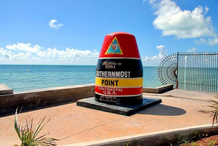 From Miami: Key West Day Trip with Narration - Riding south: US-1 views, plus what you should expect from the guide