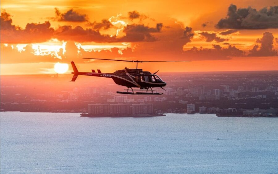 From Pembroke Pines: Helicopter Tour Over Miami - Safety, comfort, and the reality of a small cabin
