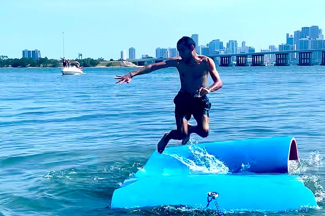 Fun Boat Rental with Captain in Miami Beach - up to 6 people - What a Private Captain Means for Your Route