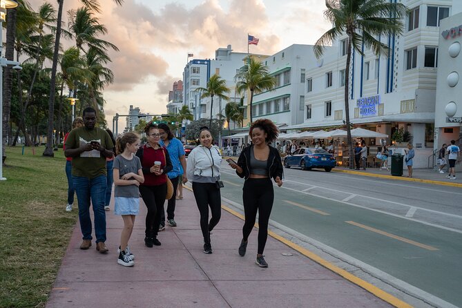 Hollywood Meets Miami Beach Movie and Tasting Tour - Food and drink inclusions: what you actually get during the 90 minutes