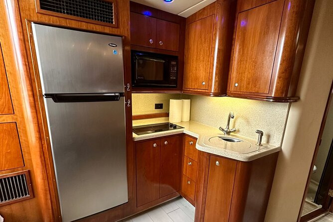 Island Fun Yacht Rental in Miami Beach - Who This Yacht Charter Fits Best in Miami Beach