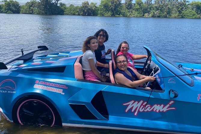 Jetcar Miami (Jet ski/jet boat) Rental - Check-in rules and why your ID and card matter