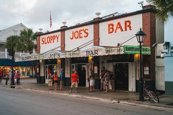 Key West Day Trip from Miami: Scenic Drive & Free Time - Comfort and group size: what matters on a 15-hour day