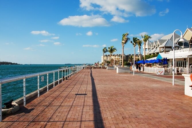 Key West Day Trip from Miami with Activities - Miami to Key West by Bus, and Why the Bridge Route Matters