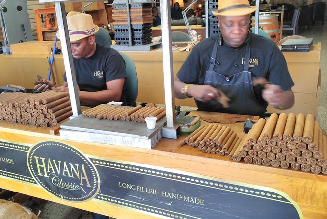 Little Havana Tour Private Cuban Podcaster Art, Museums, Music - Domino Park: Cuban life in miniature, not a prop