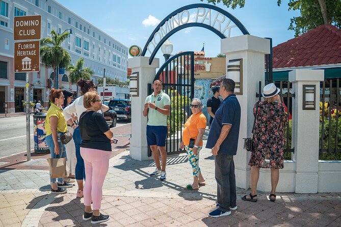 Little Havana Walking Tour – Food Tastings, Traditions & Music - Churromanía: warm churros with classic fillings