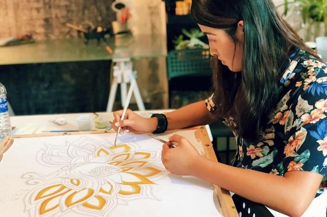 Make and Paint a Malaysian Batik Scarf in Aventura, Florida - Meet Munirah Rimer and Get Into the Craft Mindset