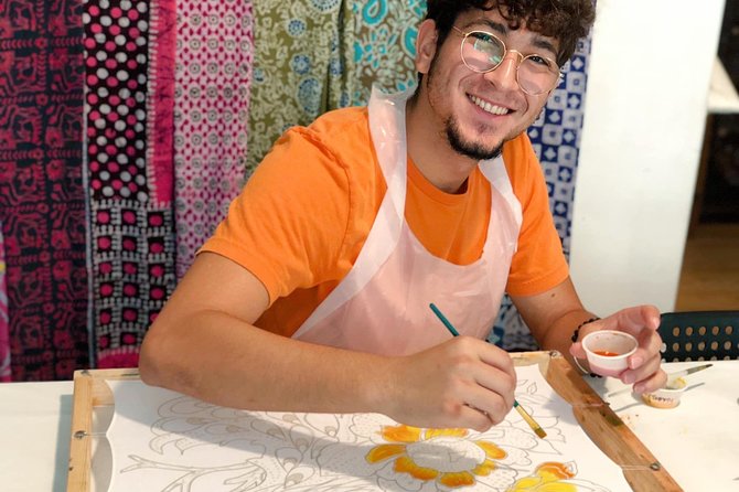 Make and Paint a Malaysian Batik Scarf in Aventura, Florida - Finishing and Moving Home With Your One-of-a-Kind Scarf