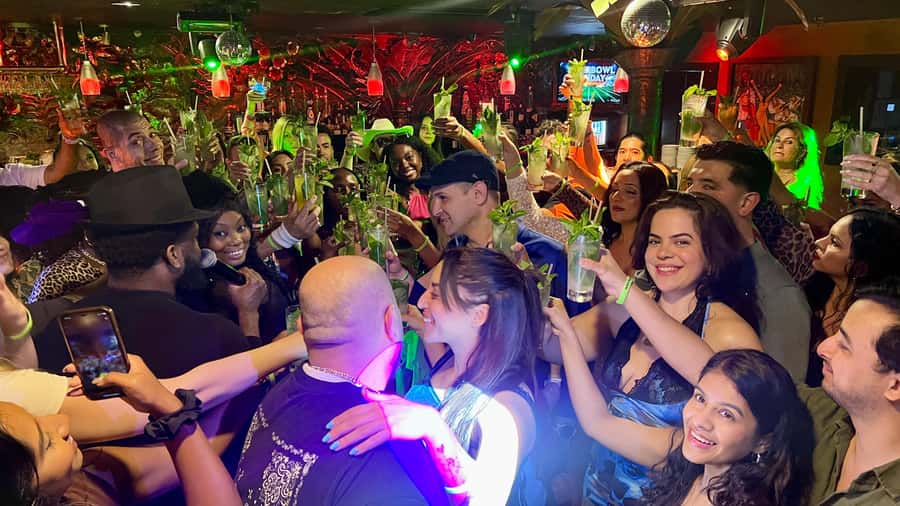 Mango's Miami: Salsa Lessons, Mojitos, Bites & Live Music - Key highlights to know up front