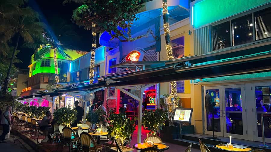 Mango's Miami: Salsa Lessons, Mojitos, Bites & Live Music - Who this fits best, and who should reconsider