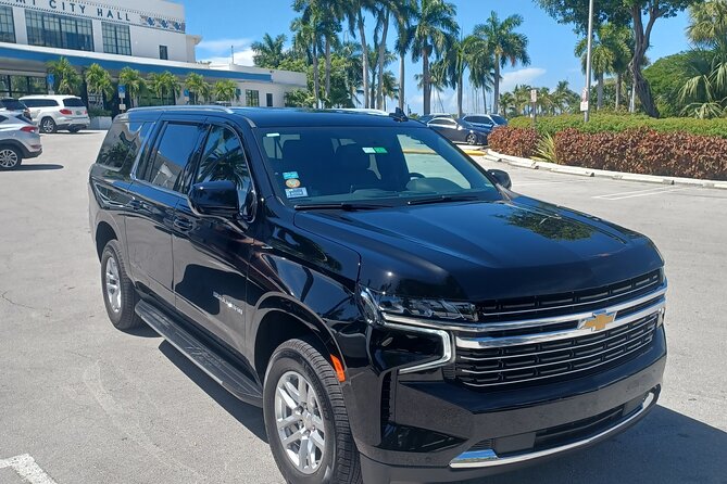 MIA airport and Port of Miami luxury private transfers - Inside the Chevrolet Suburban LT Limousine Ride