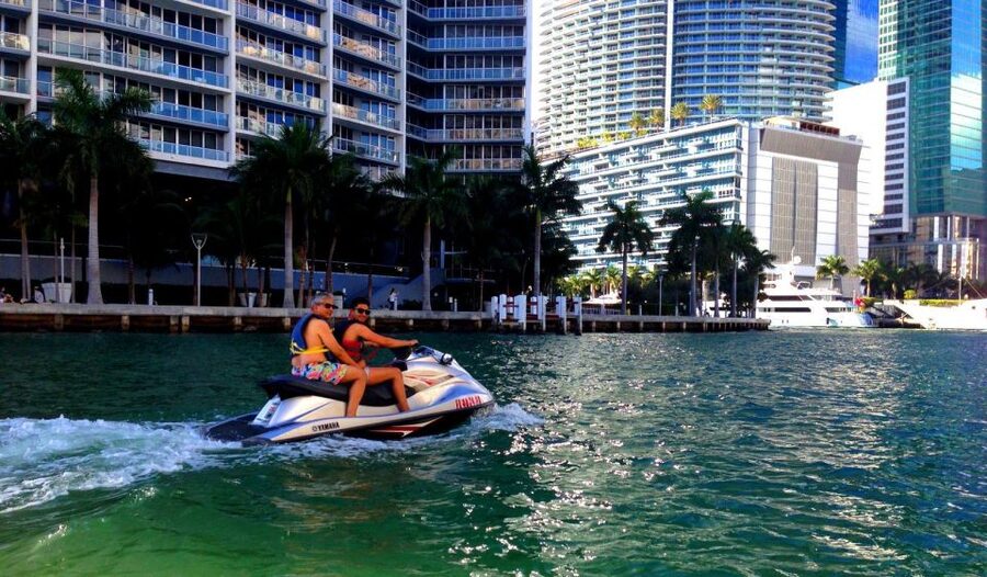 Miami: 1-Hour Jet Ski City Tour - Star Island and the Villas of the Famous, Up Close