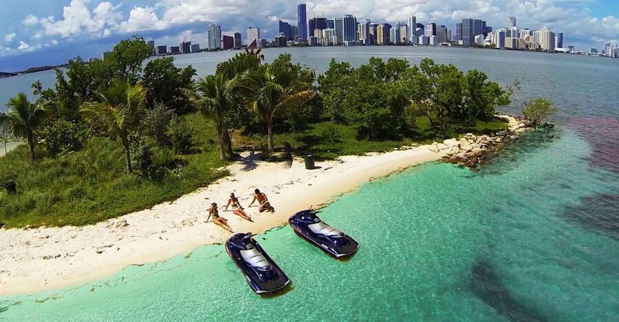 Miami: 1-Hour Jet Ski City Tour - Fisher Island, Hibiscus Island, and Watson Island: The Water-Front Contrast