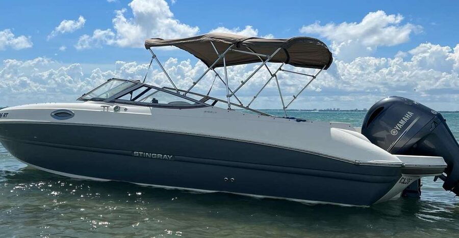 Miami: 24-Foot Private Boat for up to 8 People - The Boat, the Captain, and What Up to 8 People Really Means