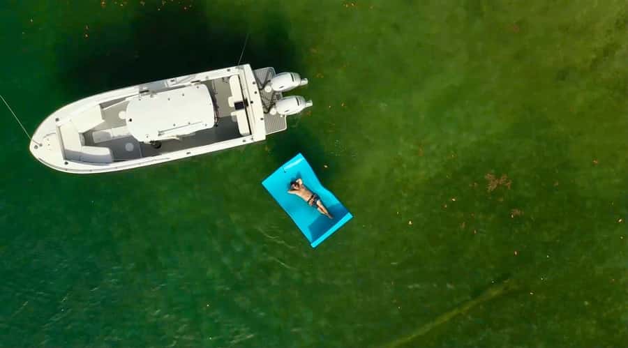 Miami: 4-Hour Island Hopping Boat Trip with Water Toys - A 23-Ft Formula Thunderbird Makes the Whole Day Feel Faster