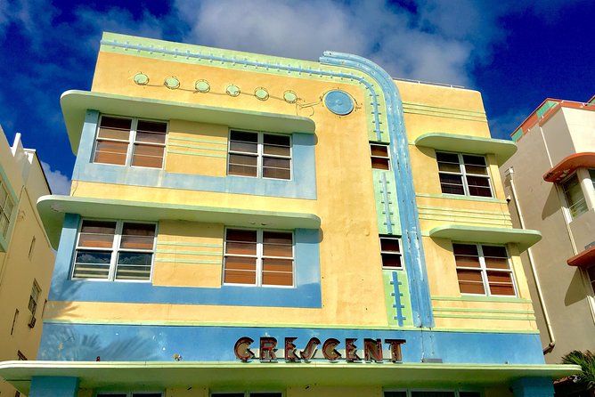 Miami 4H Private Classic Car Tour! - Calle Ocho on the short walk: what makes it worth the 15 minutes
