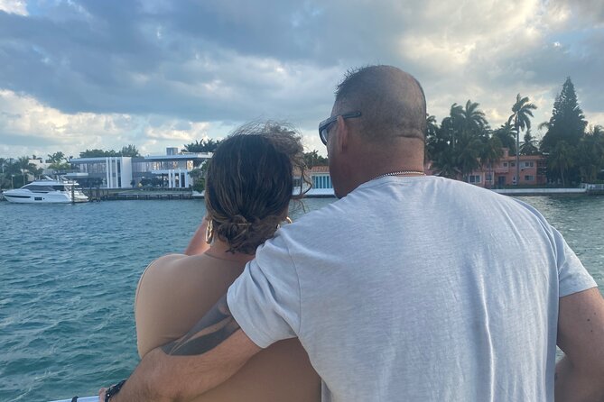 Miami 75 Min Boat Tour Biscayne Bay and Celebrity Homes Island - Quick Hits: What Makes This Cruise Worth Your Time