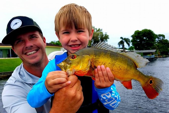 Miami Airport Lakes Peacock Bass Fishing Trip (1 to 4 ppl) - Stop 1: Miami Airport Lakes for a Fast First Look