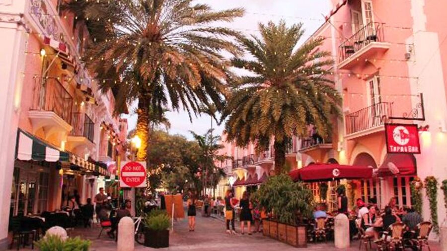 Miami Audioguide - TravelMate app for your smartphone - Museums and Culture Stops: Bass, Wolfsonian, Perez Art, and More