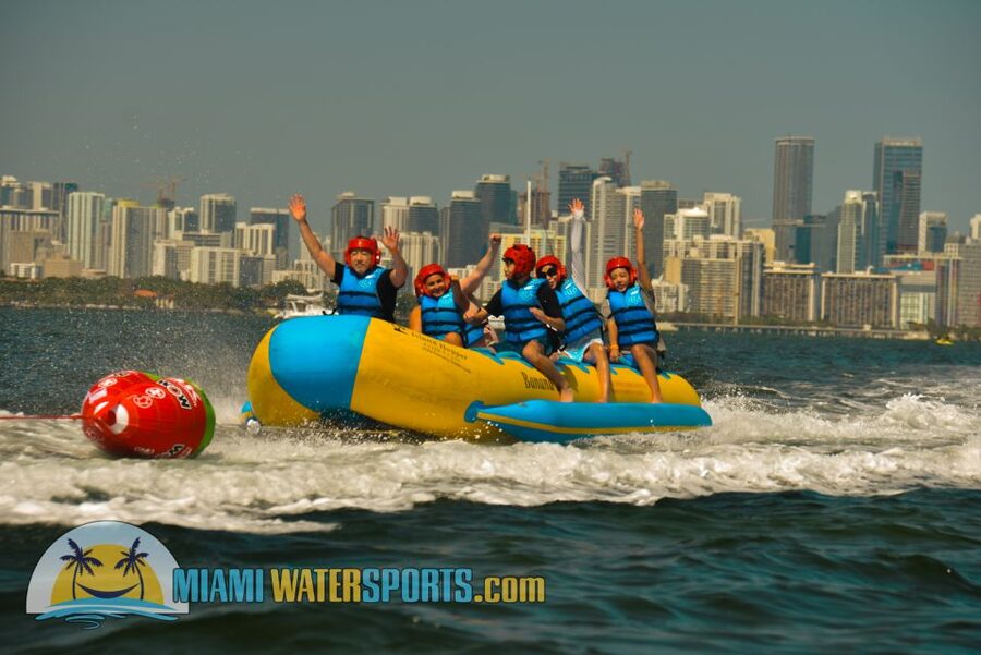 Miami: Banana Boat Ride - Speed plus splash: how the ride feels in practice