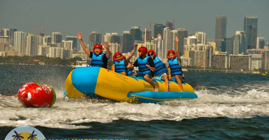 Miami: Banana Boat Ride - Age, weight limits, and the no-go list (read this first)
