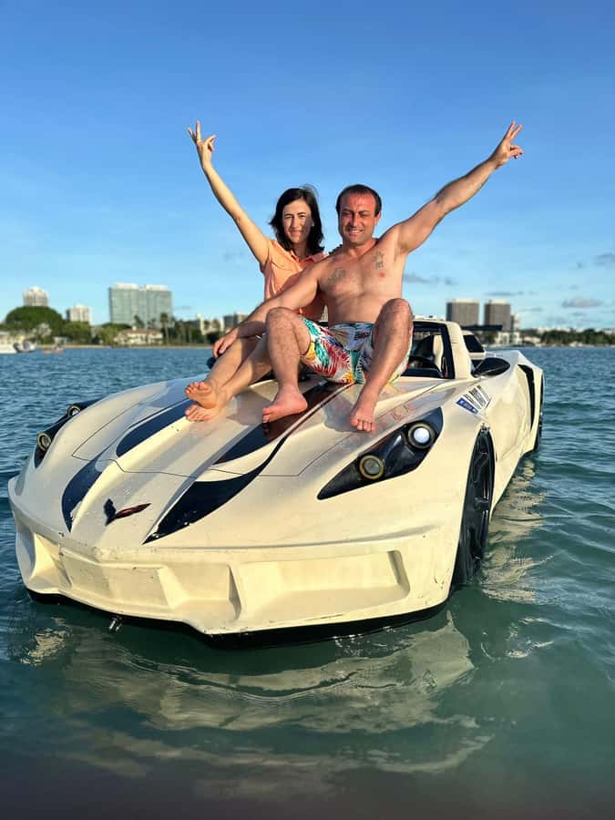 Miami Beach: 1 Hour Jetcar Rentals & 30min Celeb Boat Tour - South Beach check-in on Collins Ave, waivers, and the quick license step