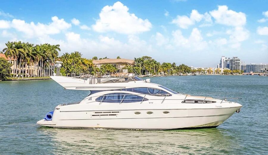Miami Beach: 48 Foot Private Yacht Rental - The 48-foot private yacht experience, what it really feels like