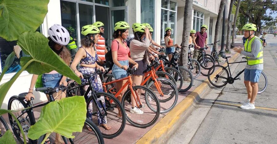 Miami Beach: City Highlights Guided Bike or eBike Tour - Villa Casa Casuarina and the Versace Photo Stop You Will Remember