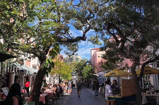 Miami Beach Food and Art Deco Walking Tour - Why this tour works so well at 5 PM