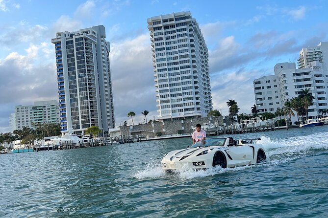 Miami Beach Jetcars and Free Boat Ride - Guides and crew: what good service looks like here