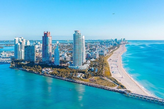 Miami Beach: Luxury Private 50-min Airplane Tour - The Cessna 177 Cardinal: why a small plane is part of the magic